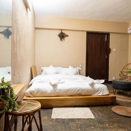 The Weavers Inn Lalitpur Extérieur photo